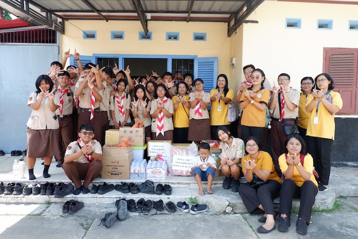 berita, WW Care ke Rumah Sakit Rosseti, sma widya wacana, widya wacana, ysk,  yayasan sekolah kristen, yayasan, surakarta, sma